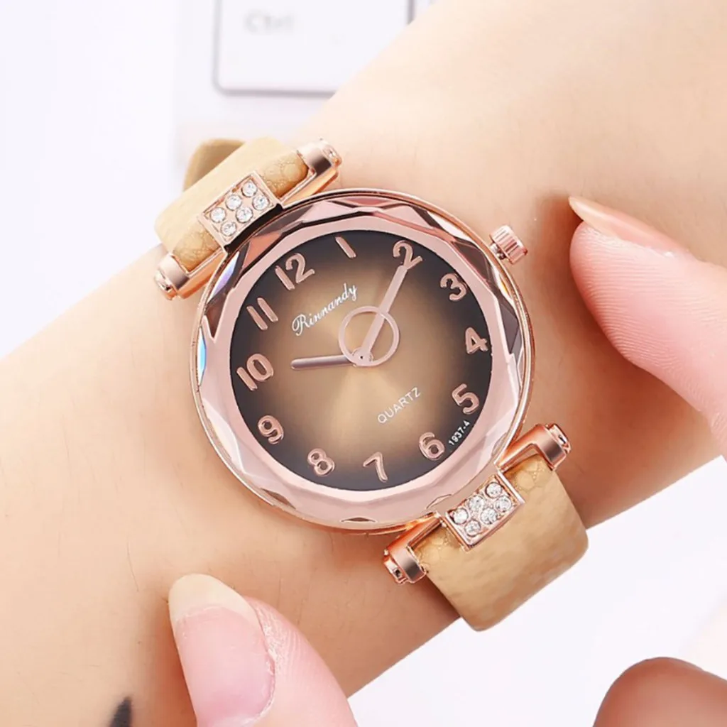 digital watch seconds