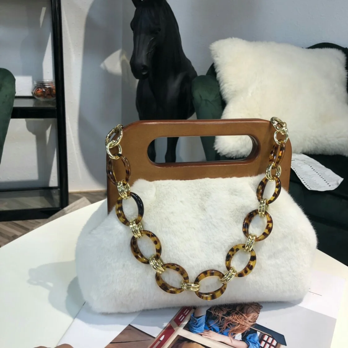 beige Женская сумка из кроличьего меха, Сумка с деревянной ручкой, ежедневные клатчи, Женская винтажная сумка-мешок через плечо, сумки через плечо, кожаный кошелек - Цвет: beige