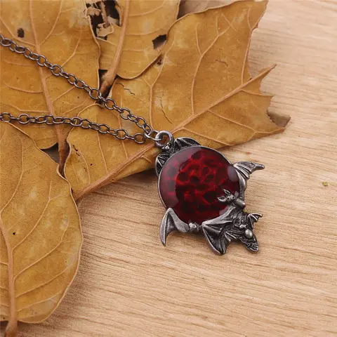 Halloween Necklace Alloy  Bat Animal Pendant Red Rhinestone Necklaces For Women Men Holiday Party  Jewelry Gifts, 1 PC