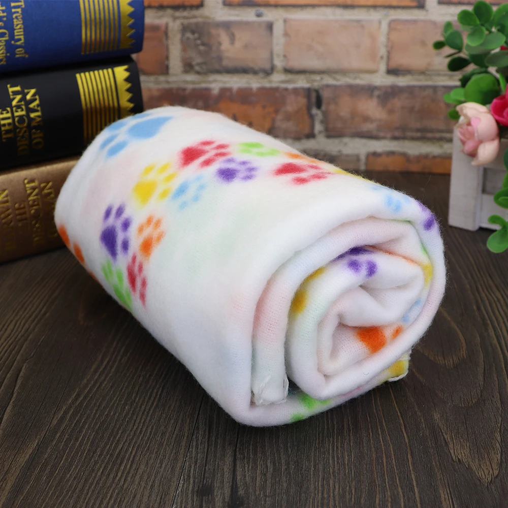 Title 10, Soft Pet Dog Blanket Winter Warm Dog Cat Paw Pr...