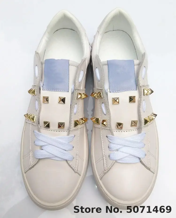 Женская повседневная обувь с золотыми заклепками; женская шикарная со звездами обувь для тенниса из натуральной кожи; классические женские кроссовки на шнуровке