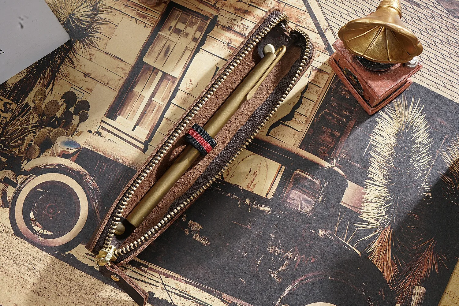 Genuine Leather Zipper Pen Bag Mini Small Pencil Case Apple Electronic Writing Pen Protective Sheath Creative Vintage Style