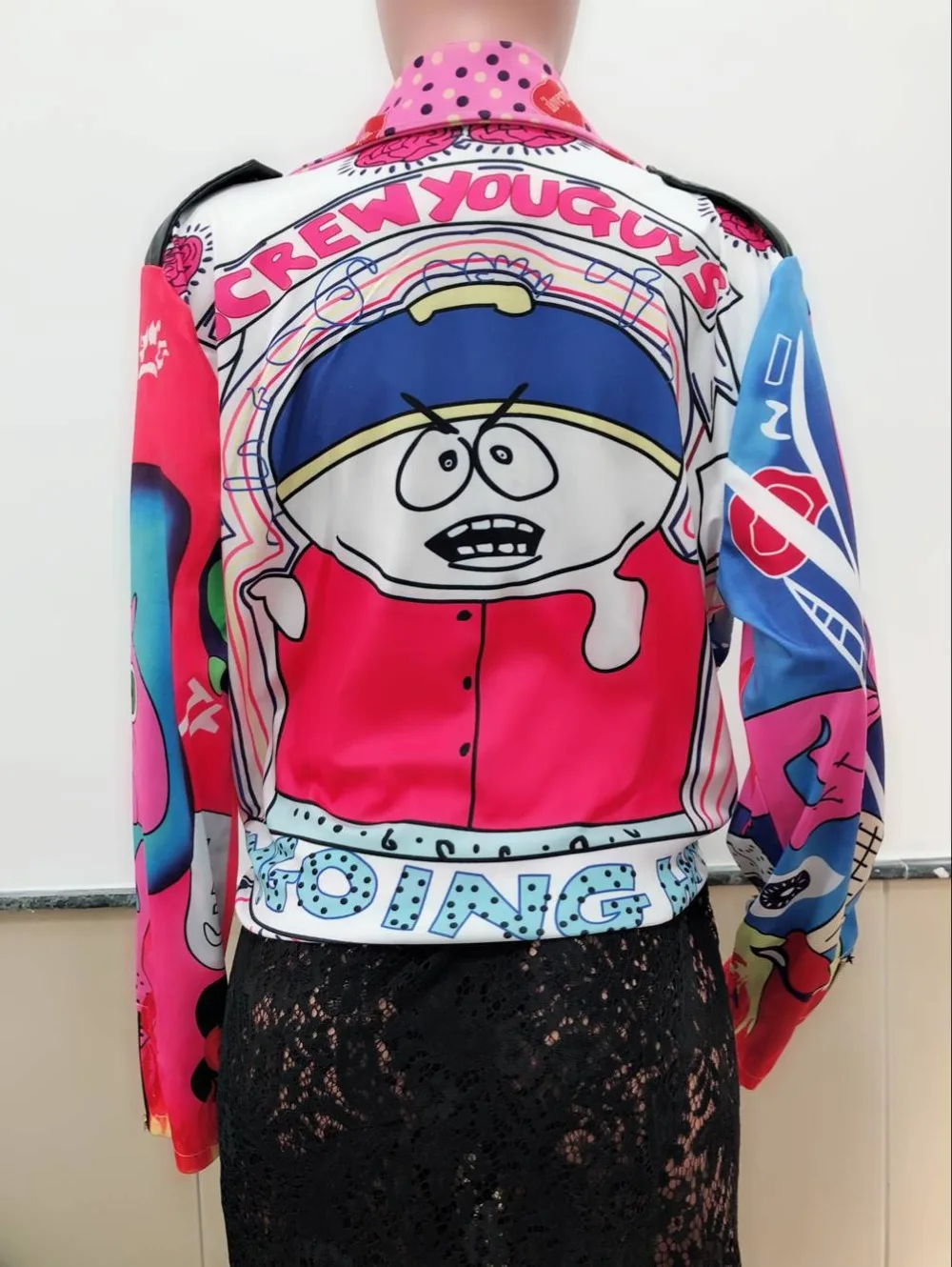 9875477633_296561880