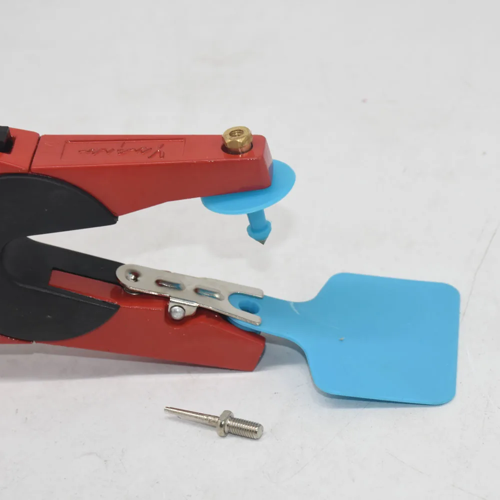 1Pcs Practical Cattle Livestock Metal Goat Ear Tag Animal Tool Plier Forcep Applicator Animal Ear Tag Pliers animal ear pliers