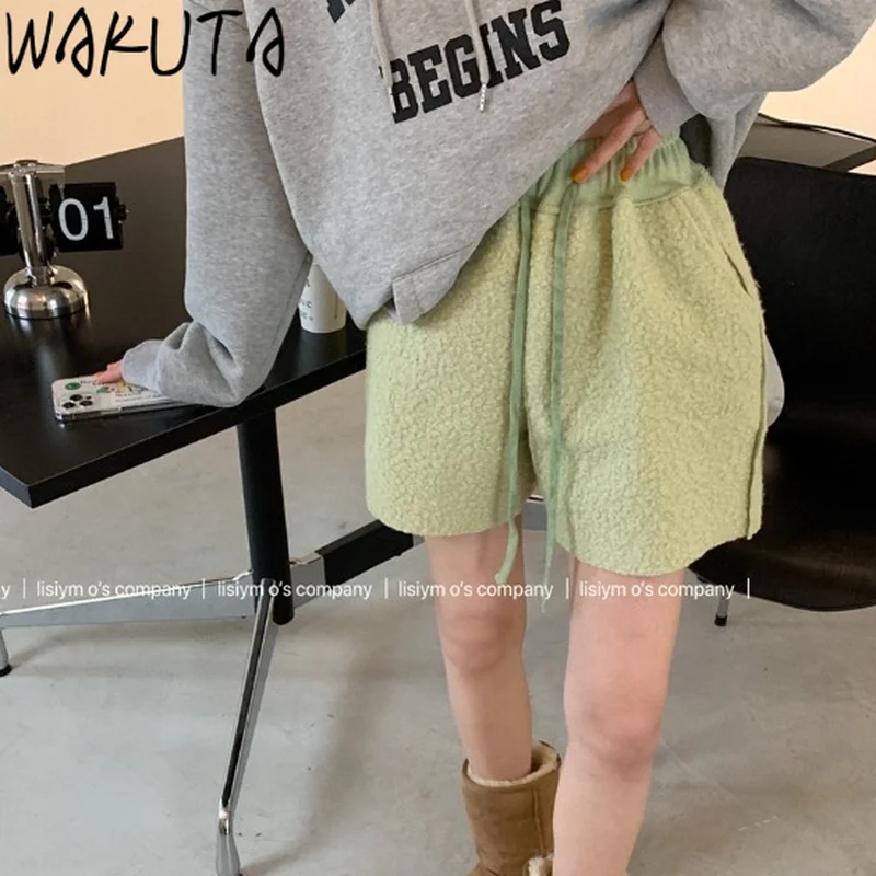 WAKUTA Women 2021 Fashion Fleece Thick Shorts Autumn Winter Korean Style New Elegant High Waist Solid Female Short Pants Mujer | Женская