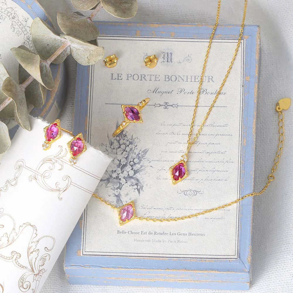 

MoBuy Vingate Princess набор украшений для женщин синтетический корунд S925 серебро 14K позолоченные изысканные маленькие ювелирные изделия V086