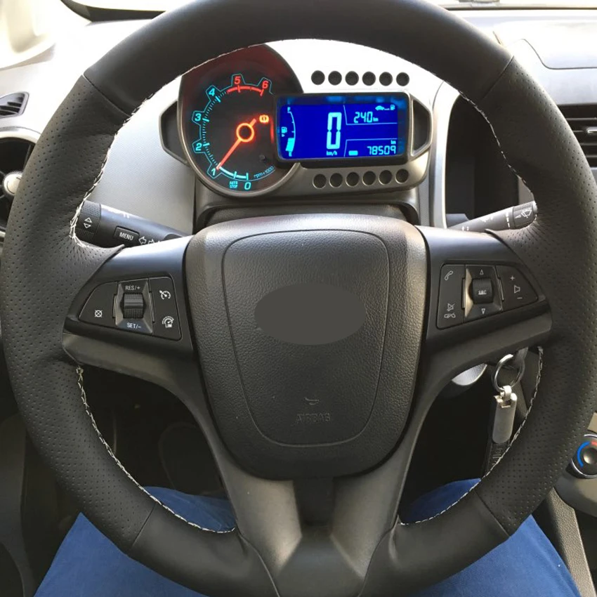 Сшитая вручную черная кожаная оплетка на руль MEWANT для Chevrolet Cruze 2009 2014 Aveo 2011 Holden