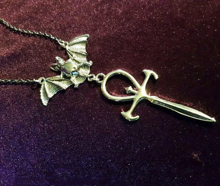 Ожерелье с подвеской АНК вампир Очаровательное ожерелье готическое украшение