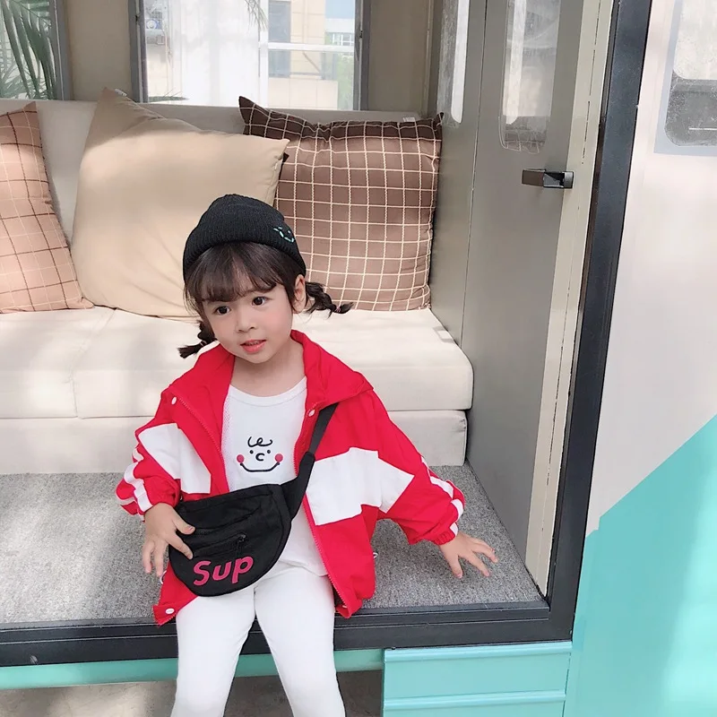 

New autumn Korean style fashion white and red hit color normal section hooded jacket outwear both for boys and girls