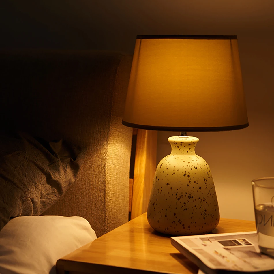 

LED table lamp bedroom bedside lamp creative Nordic style simple modern ceramic lighting desktop decorative lights
