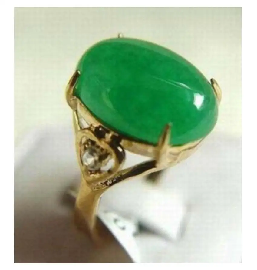 Кольцо из зеленого нефрита с бусинами | Украшения и аксессуары