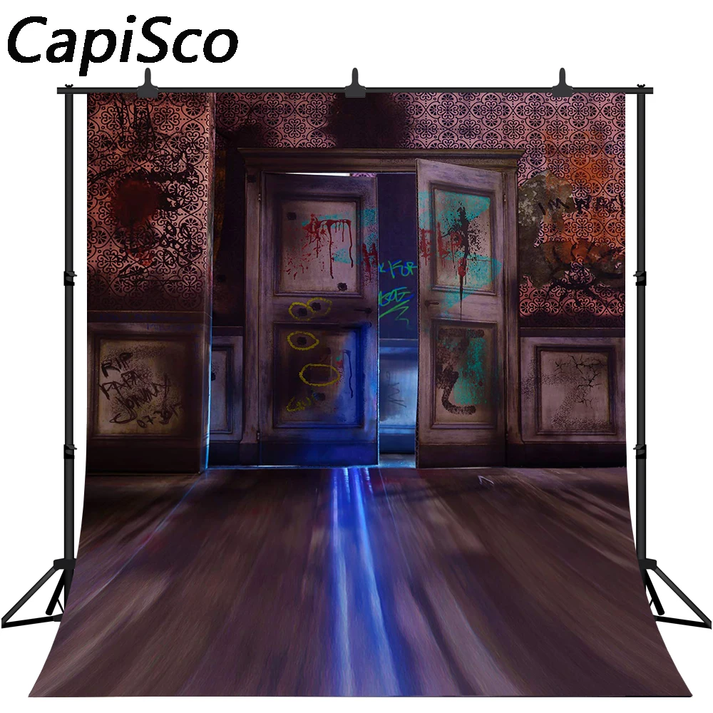 Capisco Halloween photography backdrop Horror dark Blood hand Wooden doors background photocall photobooth photo studio party |