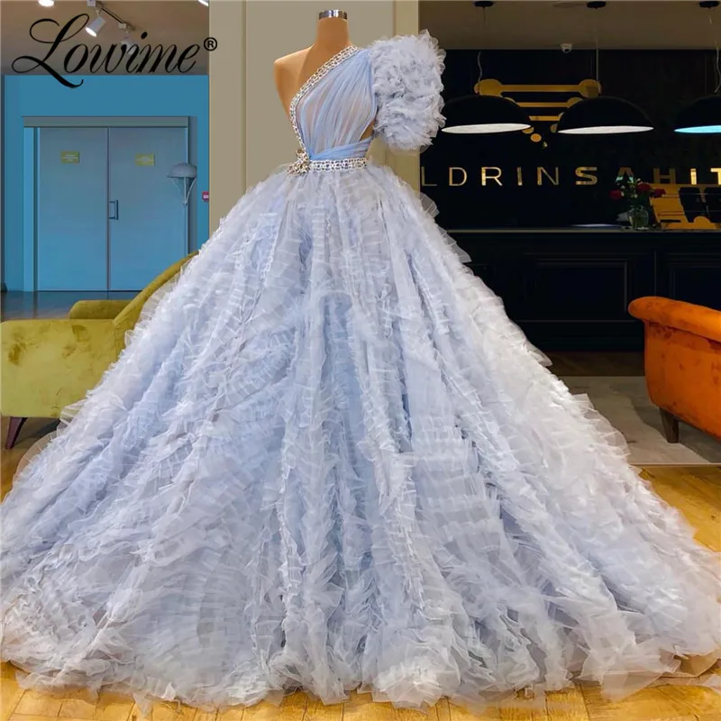 

Light Blue One Shoulder Evening Dress Elegant Soft Tulle Cloud Prom Dresses 2019 Couture Beaded Party Dress Gowns Abendkleider