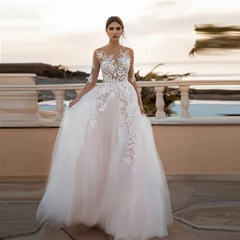 

Half Sleeves Sheer Lace Appliques Wedding Dress Tulle Buttons Back Bridal Gowns 2021 Sexy A-Line Wedding Wear Spring