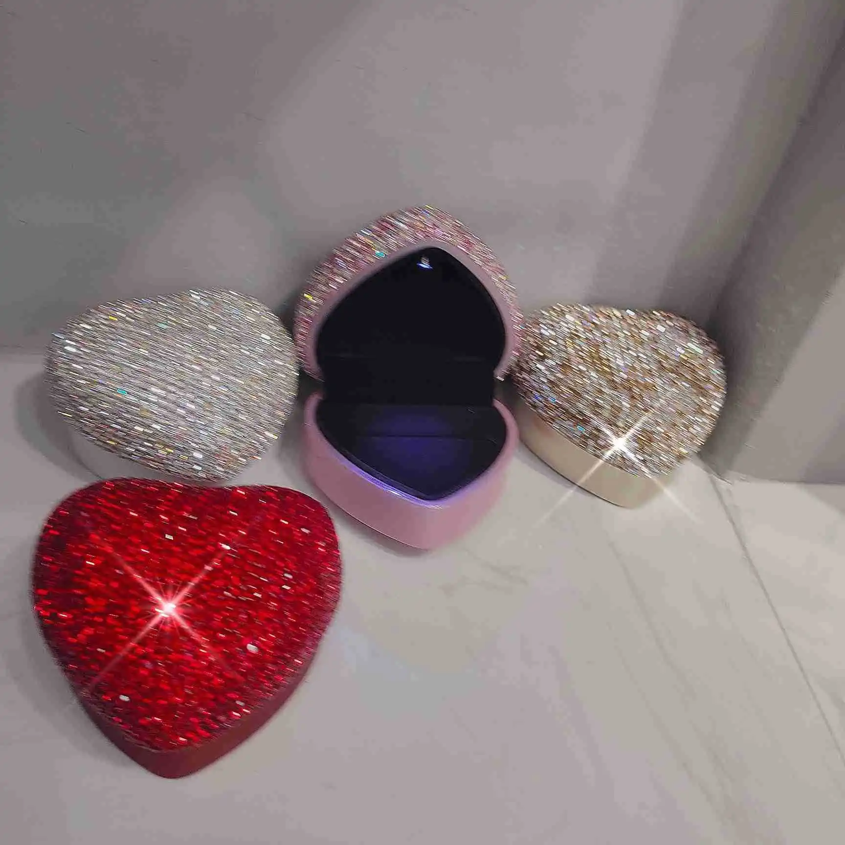 

Led Light Up Polygon Heart Shaped Engagement Ring Box Velvet Stand Earrings Coin Jewelry Box With Proposal Birthday Gift