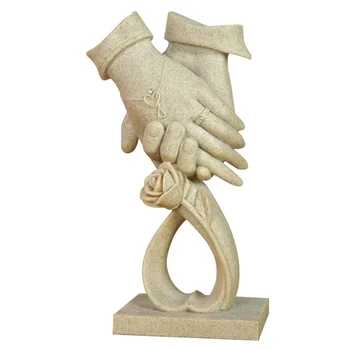 

Hand In Hand Creative Figurine Resin Hold Hands Arts Crafts Sculpture Tabletop Ornament Personalized Statue for Wedding