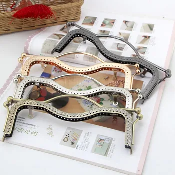 

K559 20CM square handle purse frame Handmade cloth art DIY Kiss lock bag coin purse Hardware accessories