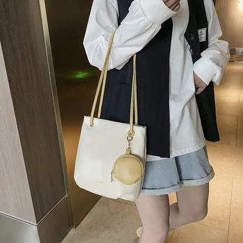 

Summer new ladies bag 2020 new fashion portable tote bag wild large capacity shoulder bag ladies hand bags tote bags for women