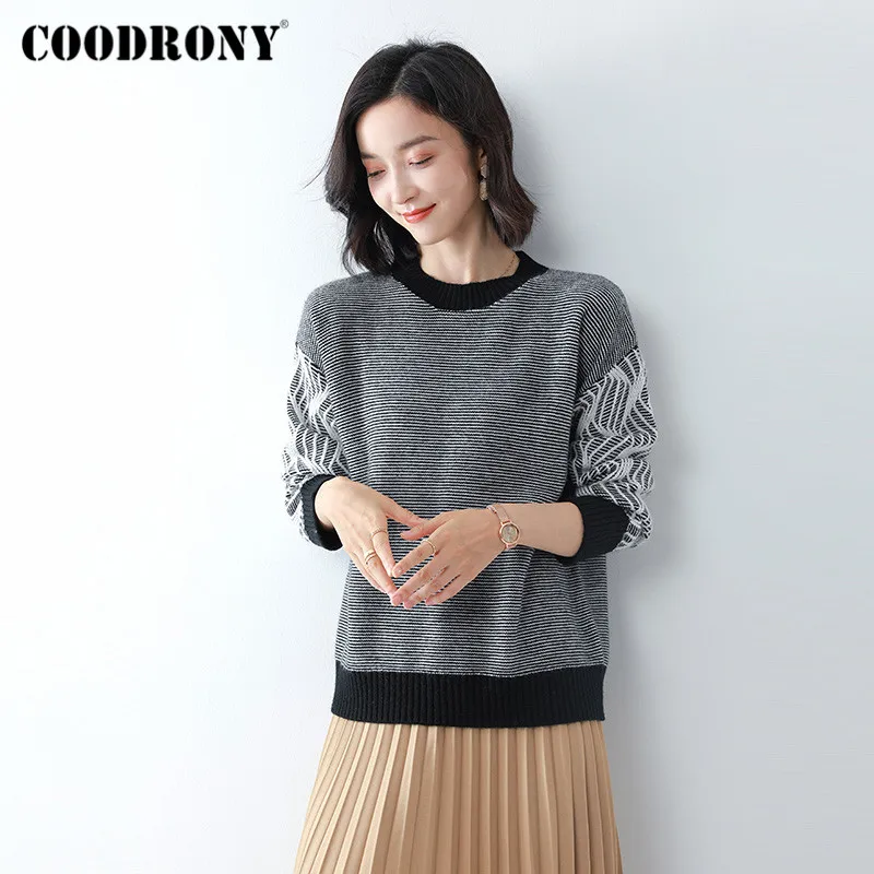 COODRONY Brand Elegant Light Color Slim Pullover Sweaters Female 2020 New Autumn Winter Streetwear Fashion Jumper Women W1163