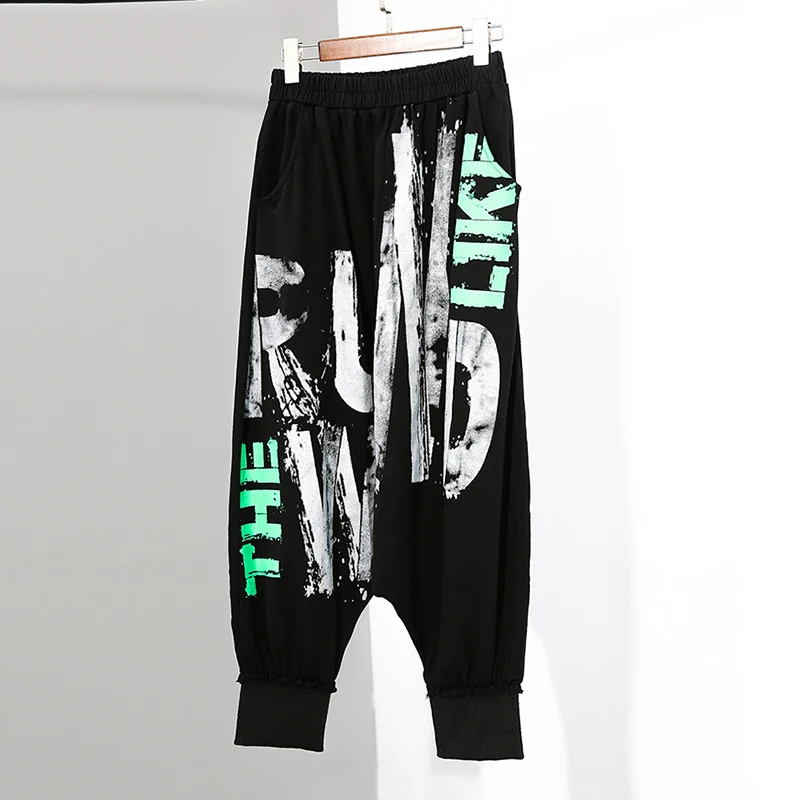 [EAM] High Elastic Waist Black Letter Printed Long Harem Trousers New Loose Fit Pants Women Fashion Spring Autumn 2020 1DA126