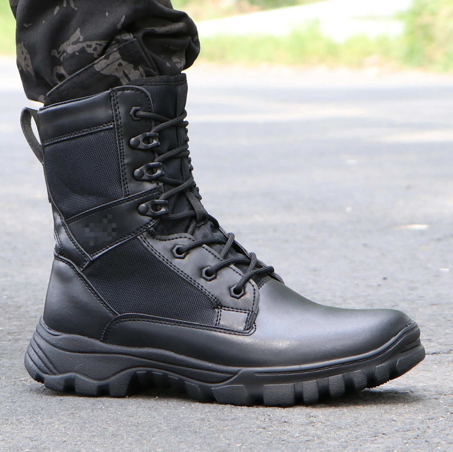 

Spring And Autumn Outdoor Army Fans Tactical Boots Special Forces Lightweight Combat Boots Anti-slip Hiking Shoes