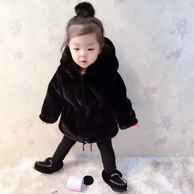 Черное пальто с искусственным мехом для девочек, зимняя теплая куртка с капюшоном и длинными рукавами, длинное пальто с мехом для детей, верхняя одежда
