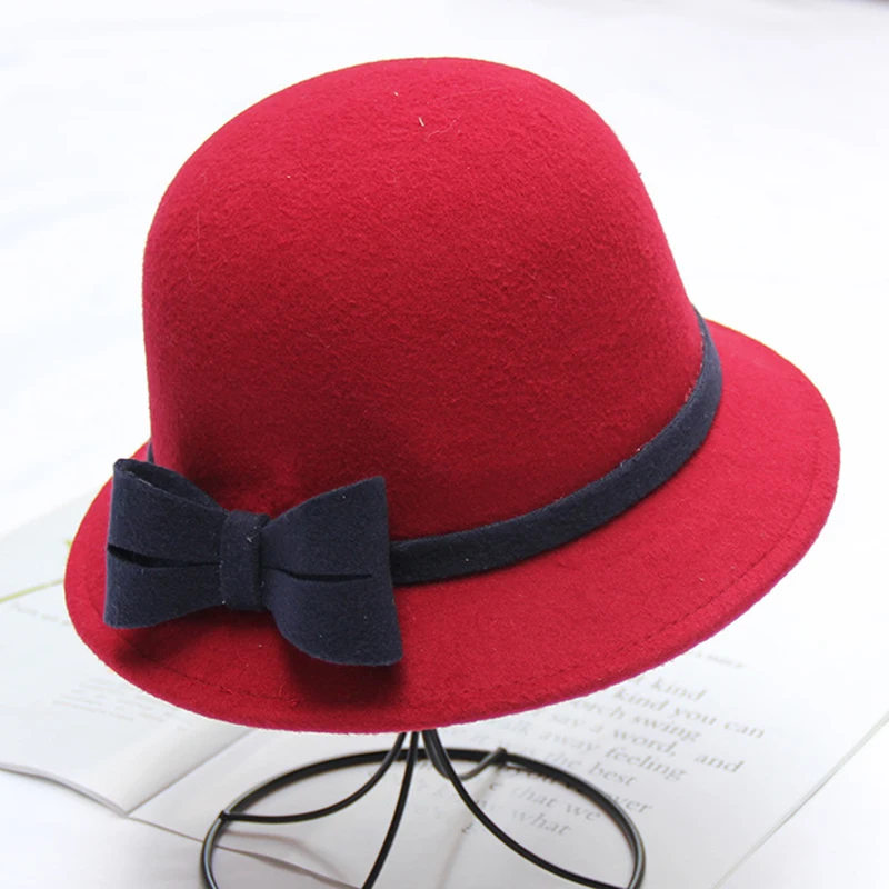 Женская фетровая шапка зимняя элегантная берет с бабочкой Fedoras Женская шерстяная Классическая английская Осенняя Женская фетровая шляпа LM003