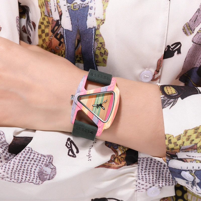 Unique Colorful Wood Watch Creative Triangle Shape Dial Hour Clock Women Quartz Leather Bracelet Watch Women's Wrist Reloj Mujer