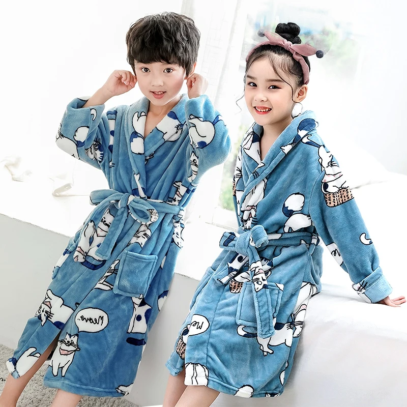 Flannel Bathrobe for Boys and Girls Hooded Bear Bathrobes Kids Baby Dressing Gowns Children Winter Sleepwear 4-14T