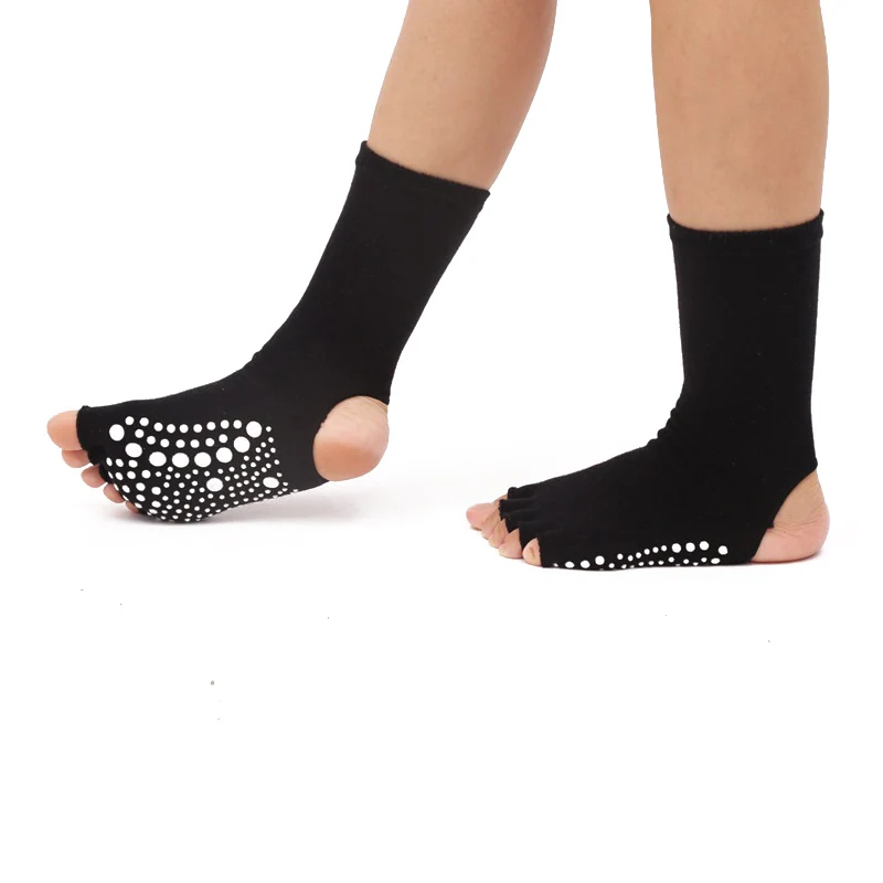1 Pair Women Professonial Yoga Socks Open Toes Five Finger Anti Slip