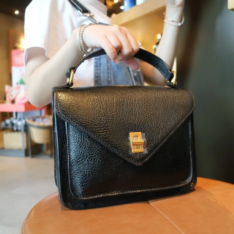 conew_o1cn019lwynm2426ueghjzb_!!64837332_conew1