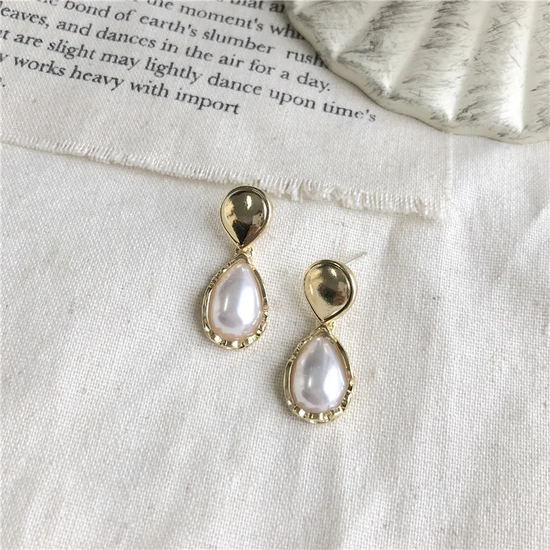 Темперамент реставрация антиквариата способы модные серьги для милых девушек