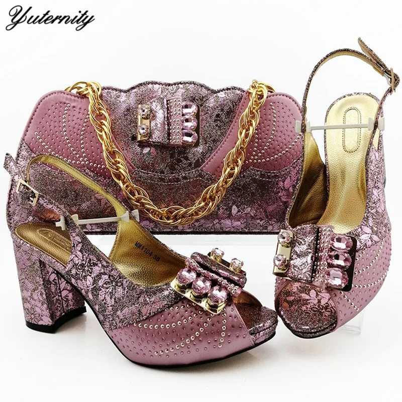 MM1104 PINK