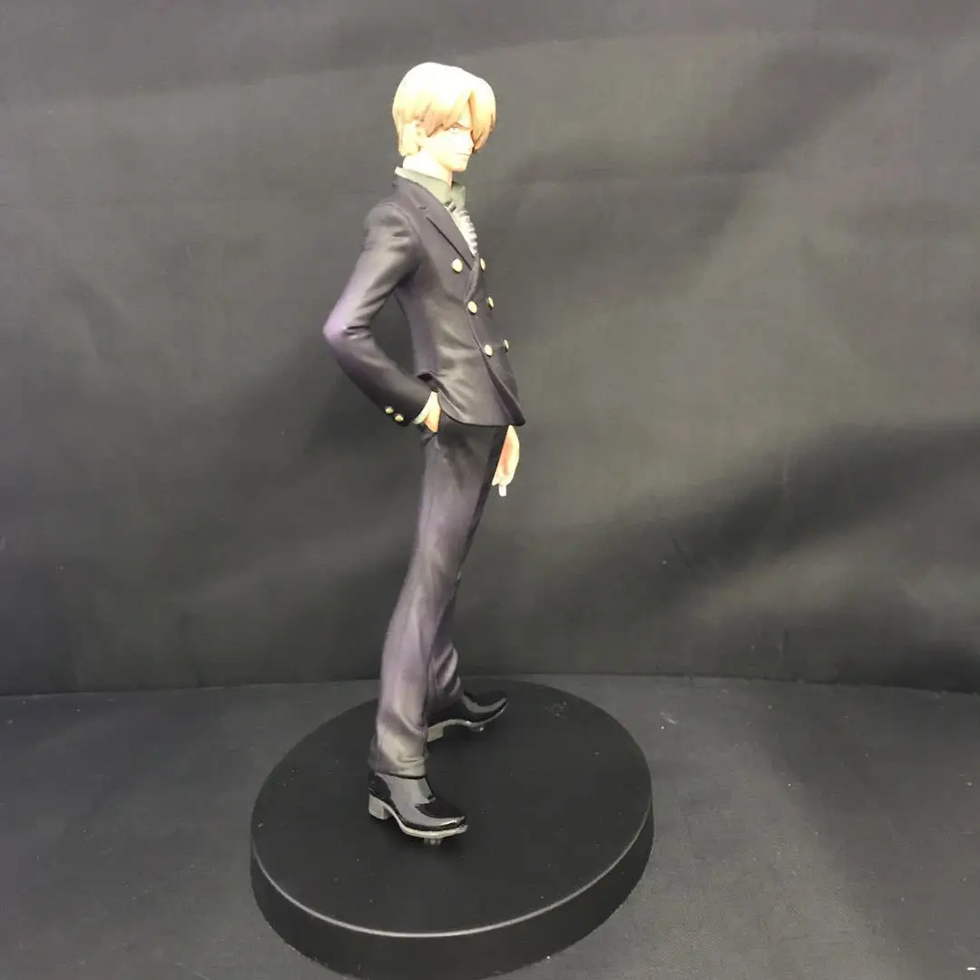 

One Piece/Sea King DX Group Vertical Type Two Years Ago Sanji Green Collar Suit Boxed Decoration