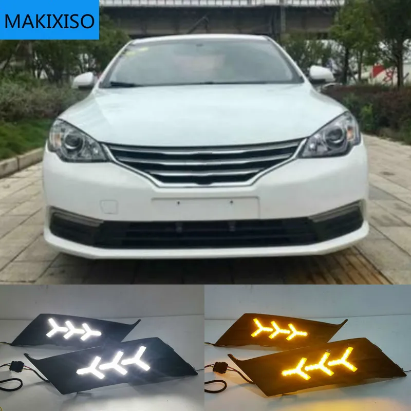 

For Roewe 360 2015-2017 Daytime running lights LED DRL Fog lamp driving lights with Yellow Turn Signal Function