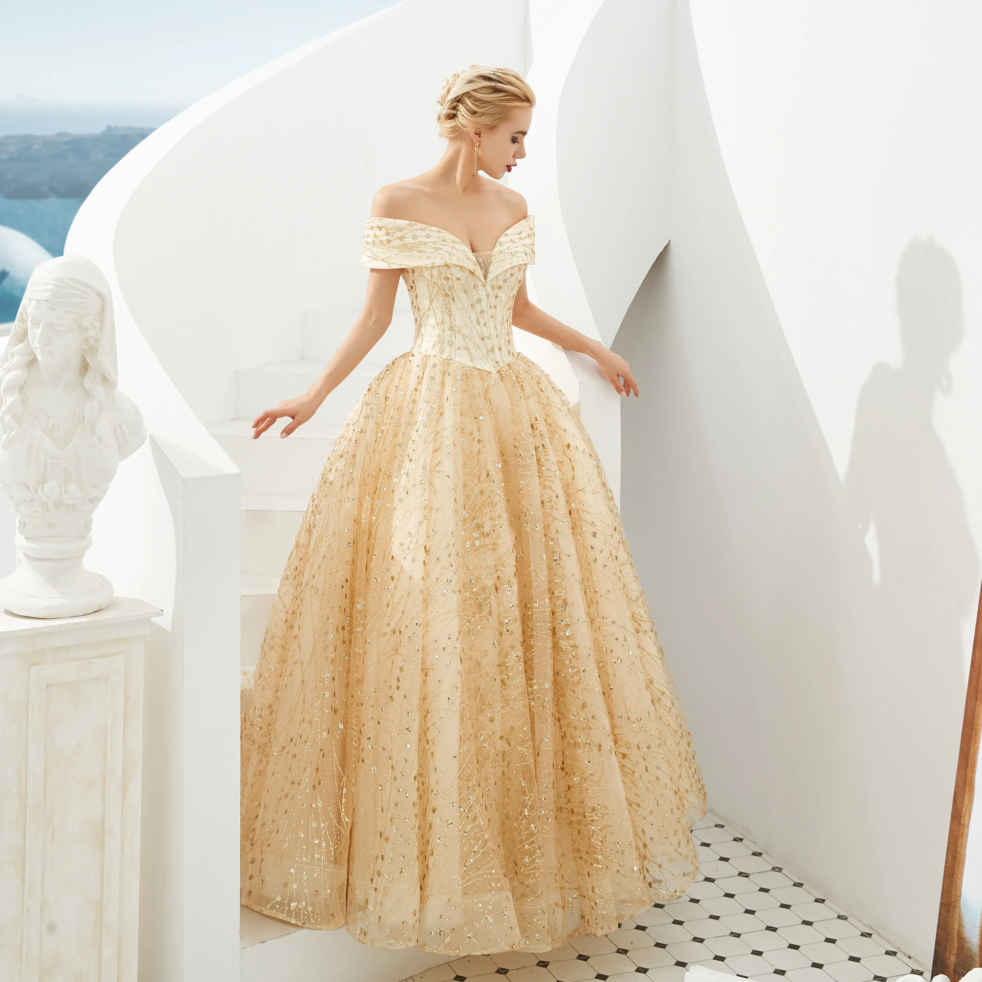 

Gold Wedding Dress 2019 off the shoulder long robe de mariage in stock