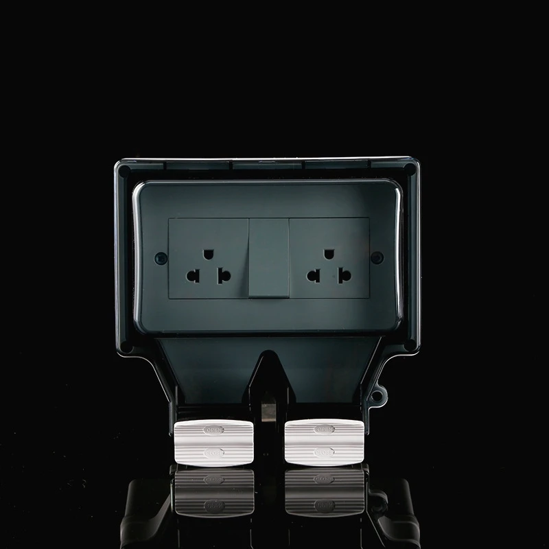 

New design US American standard 2-gang plugs with a switch outdoor surface waterproof socket IP66 moisture proof socket 250V16A
