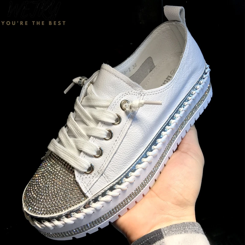 

2020 New Spring Diamond Shining Lace- up White Shoes Woman Leather Solid Color Female Shoes Casual Women Shoes Sneakers