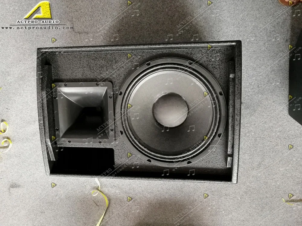 f871e6a3529a8f32ebfa81b03e5a681