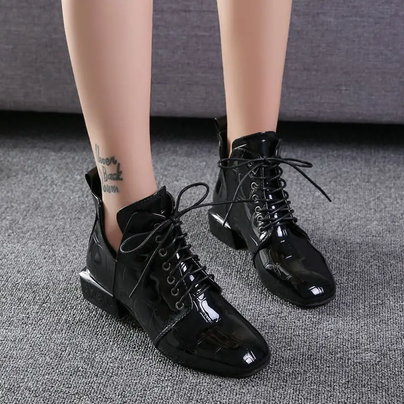 

Short Boots Women's 2019 Autumn & Winter New Style Europe And America Crocodile Pattern Joint Semi-high Heeled Large Size Casual