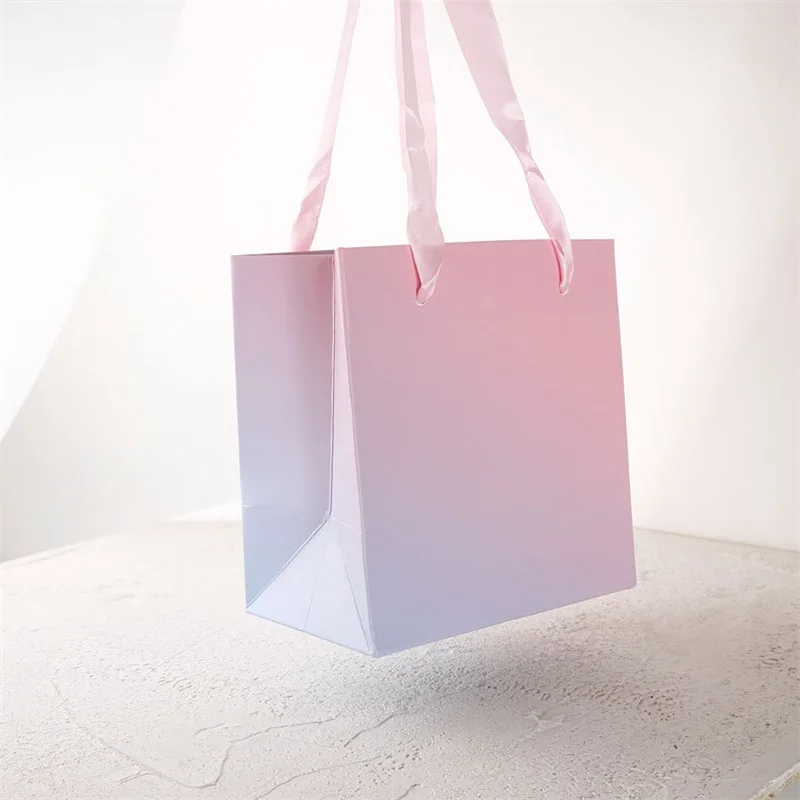 

2019 new creative gift boxes big size paper cases for containing sugars favors event party supplies gift bags with string decor