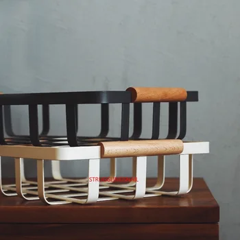 

Wooden Handle Metal Retro Basket Portable Multi-Function Vegetable Fruit Egg Groceries Practical Storage Basket Organizer