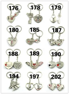 Metal Keychains Creative Fashion Men Car Waist Hanging Buckle Business Valentine's Day Gift Pendant Customizable Logo
