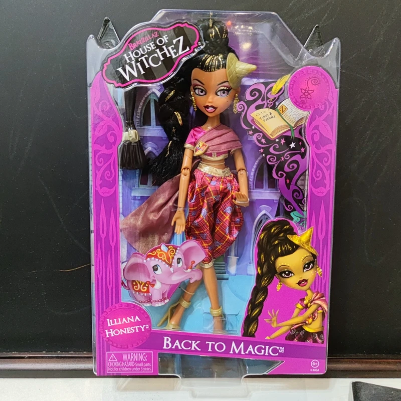 

Братциллаз, кукла Братц, в коробке, назад в magic jada