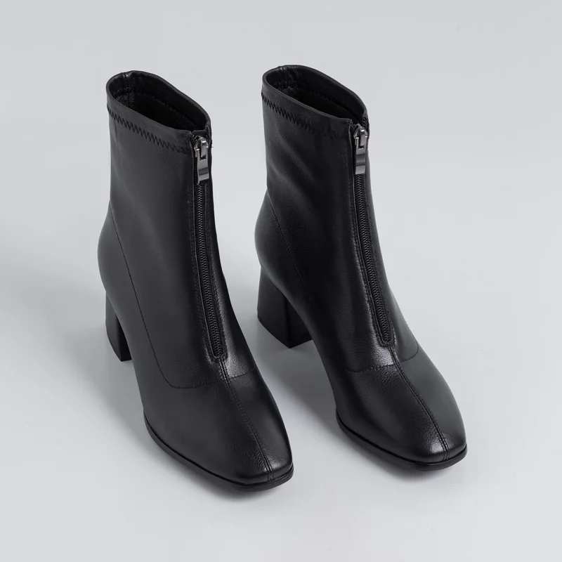 Ботильоны из натуральной мягкой кожи; женская зимняя обувь на среднем каблуке; женские ботинки с круглым носком; модные ботинки на молнии черного и бежевого цвета; A375