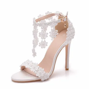 

Women Sweet White Flower Tassel Sandals A Buckle Shoes Woman Thin Heeled Fish Mouth Wedding Shoes Bride Lace High Heels Sandal