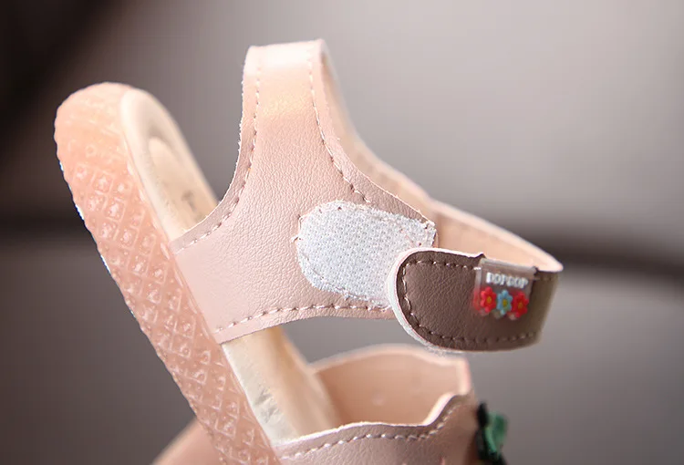 14257629587_448709522