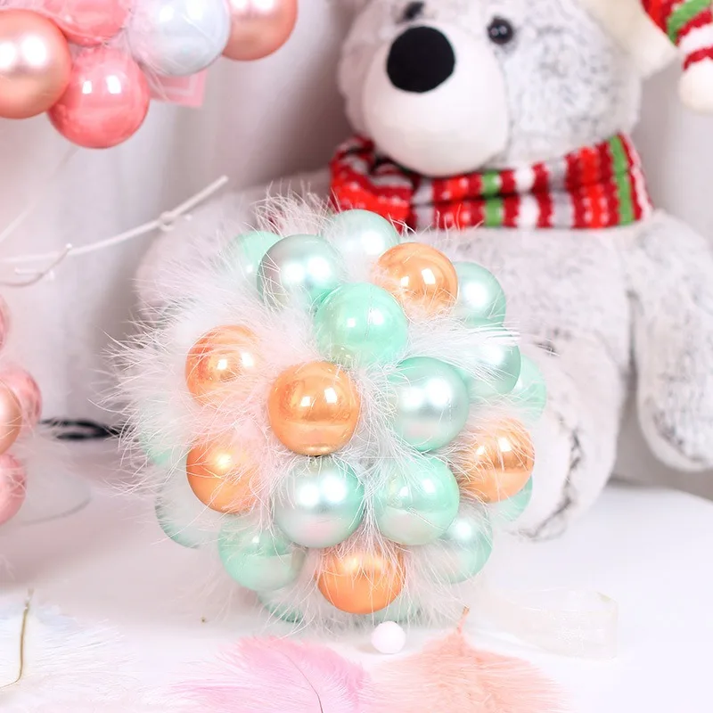

Feather Christmas Ball Pendant Decorative Hanging Christmas Baubles Ornament Holiday Party Wedding Decor Supplies