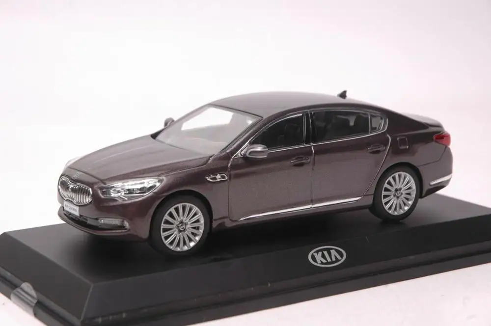 1:32 литье под давлением модель для Kia K9 Quoris коричневый седан Игрушечная машина из