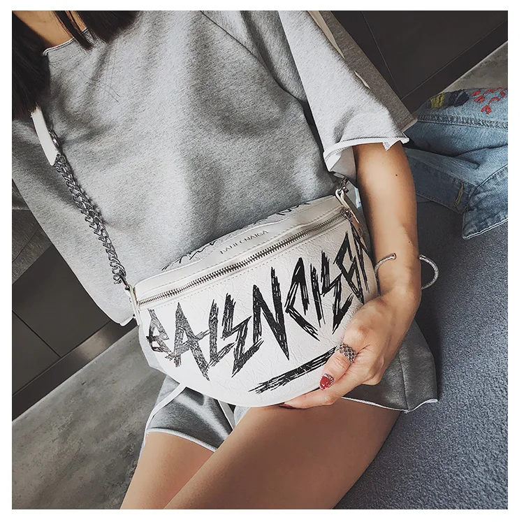 Instagram Супер горячая сумка для женщин новая Корейская хип широкополосная нагрудная сумка с буквенным уклоном Повседневная Сумка-полумесяц